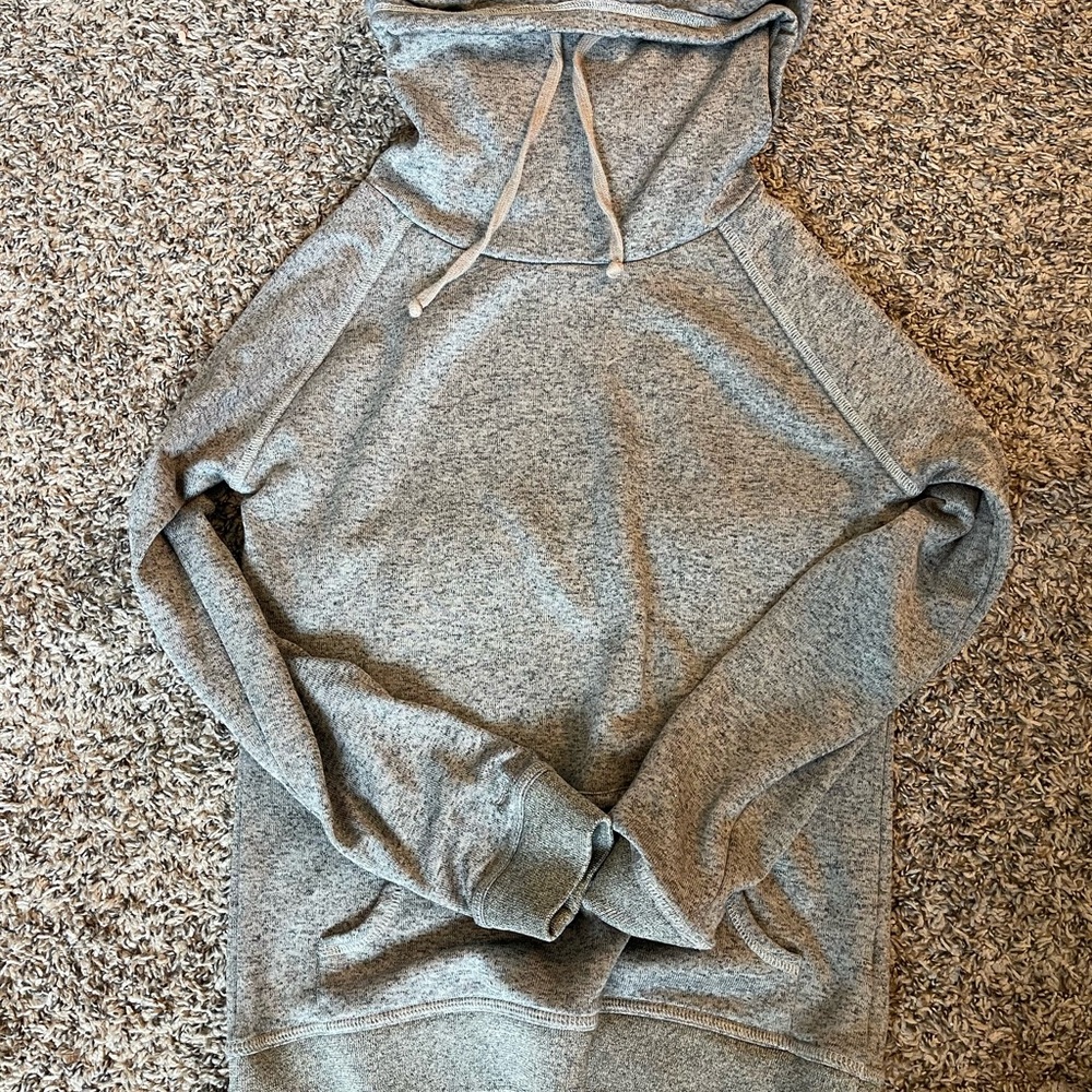 Brown turtle neck pullover